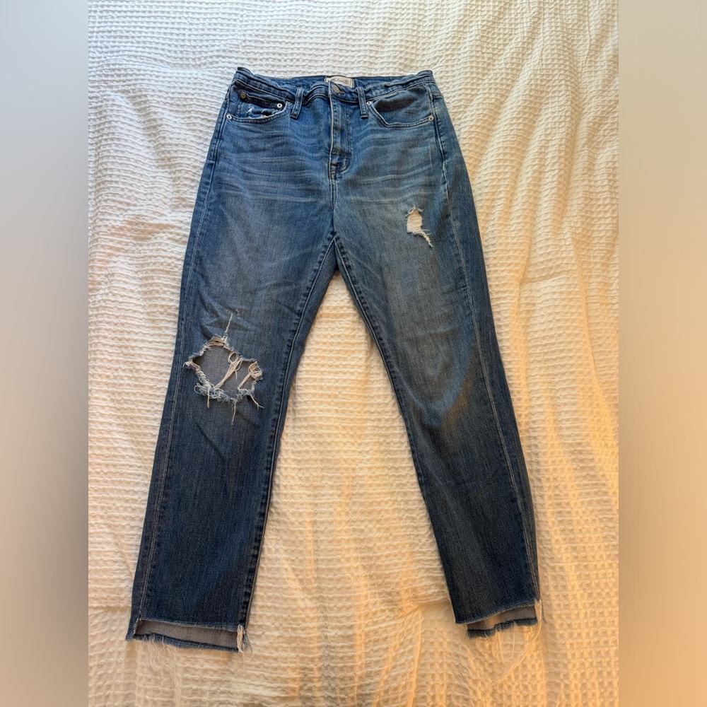 27 - Madewell The High-rise Slim Boyjean